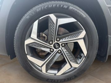 Hyundai Tucson Hybrid